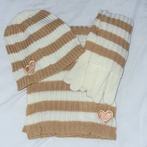 2B BeBe good & cream scarf/beaine and glove set
